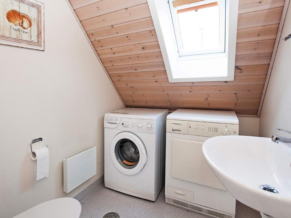 6 Person Holiday Home On A Holiday Park In Gråsten エクステリア 写真