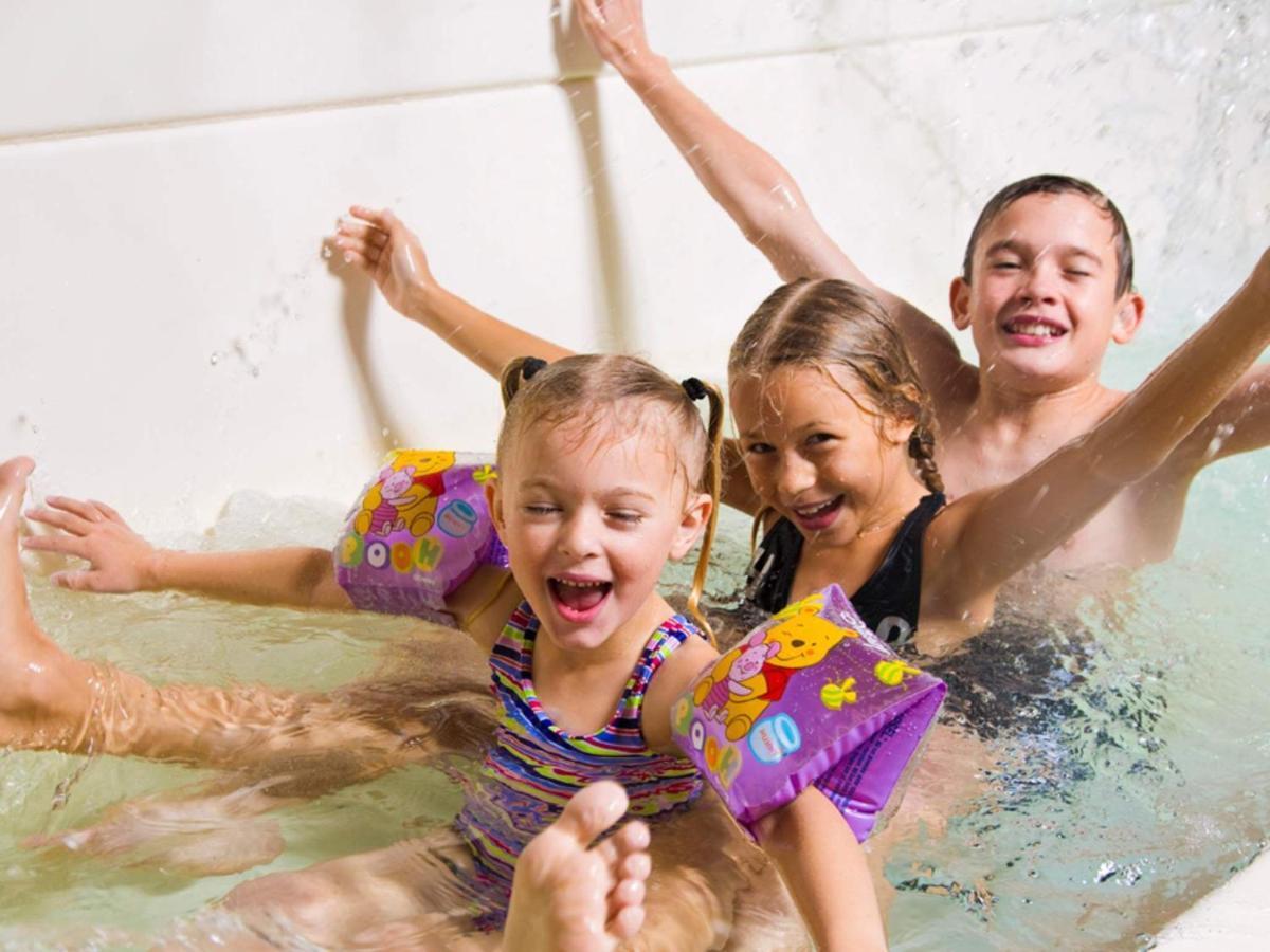 6 Person Holiday Home On A Holiday Park In Gråsten エクステリア 写真
