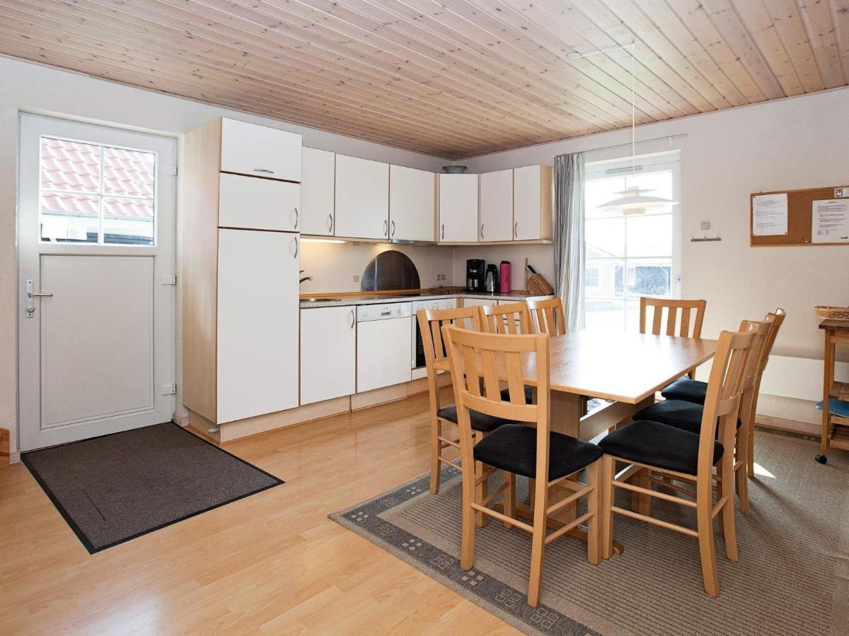 6 Person Holiday Home On A Holiday Park In Gråsten エクステリア 写真